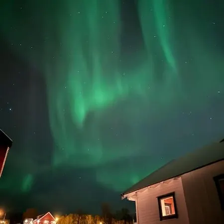 Unique Romantic Fisherman Cabin! Holiday home Kvaloya