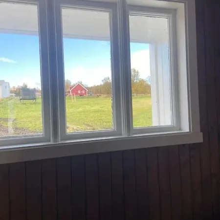 Holiday home Unique Romantic Fisherman Cabin!