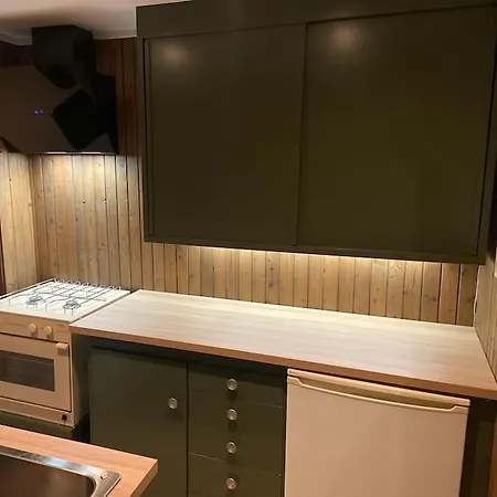 Holiday home Unique Romantic Fisherman Cabin! Kvaloya